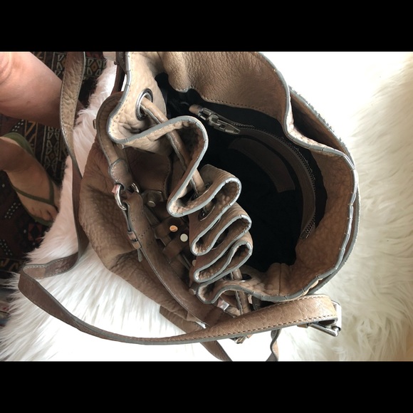 Alexander Wang Diego Bucket Bag! In large size! - Picture 4 of 9